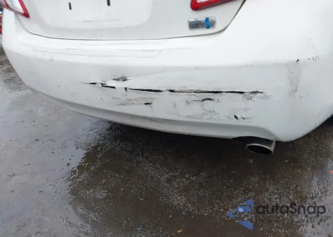 2009 Toyota Camry Hybrid from USA, damaged, VIN 4T1BB46K69U077346